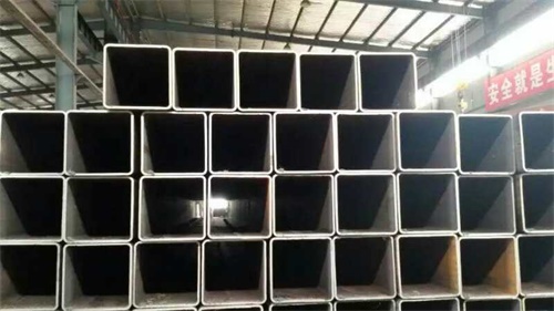 江陵Q355B无缝方管厂家供应