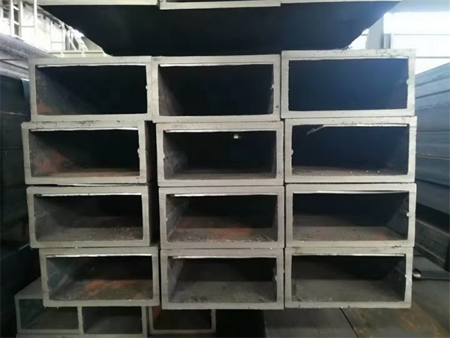 江陵Q235冷拔方管材质特点 适用工程场景分析